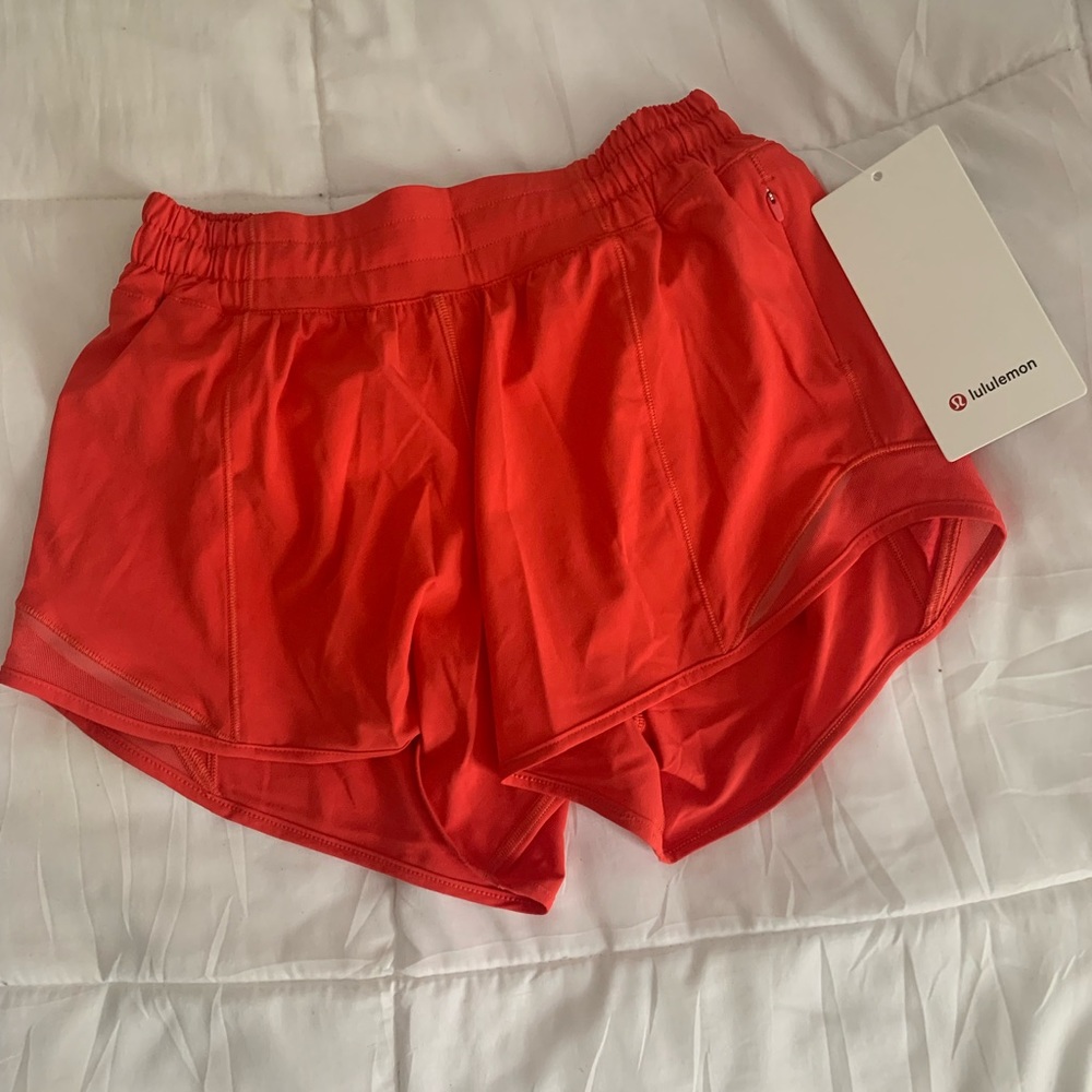 LULULEMON HOTTY HOT SHORTS
